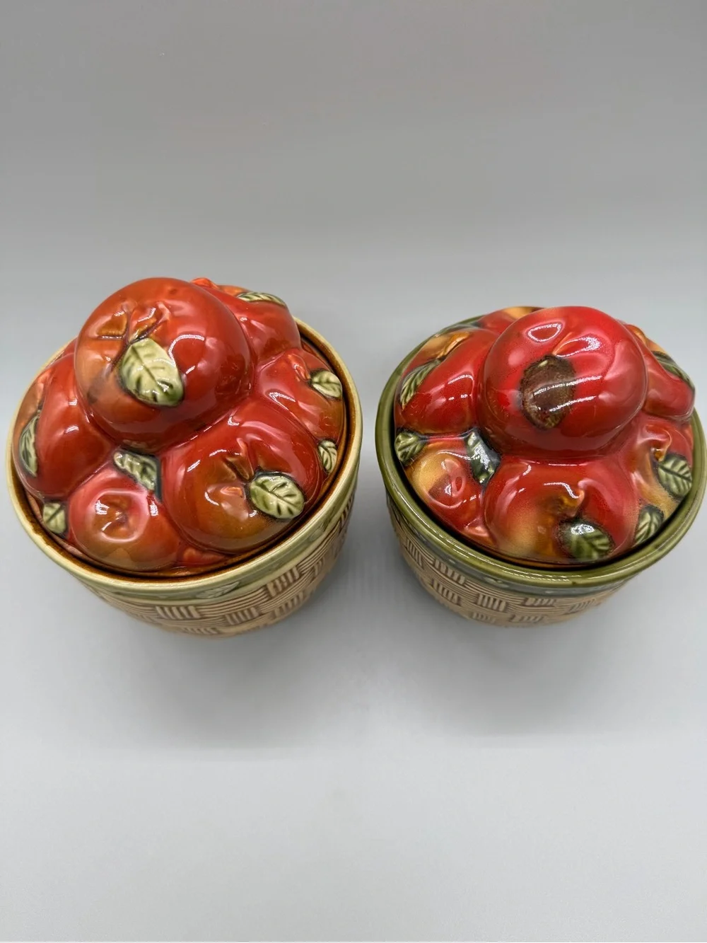 Vintage 3D Ceramic Apple Basket Canisters Set of 2 Retro Cottagecore Kitsch